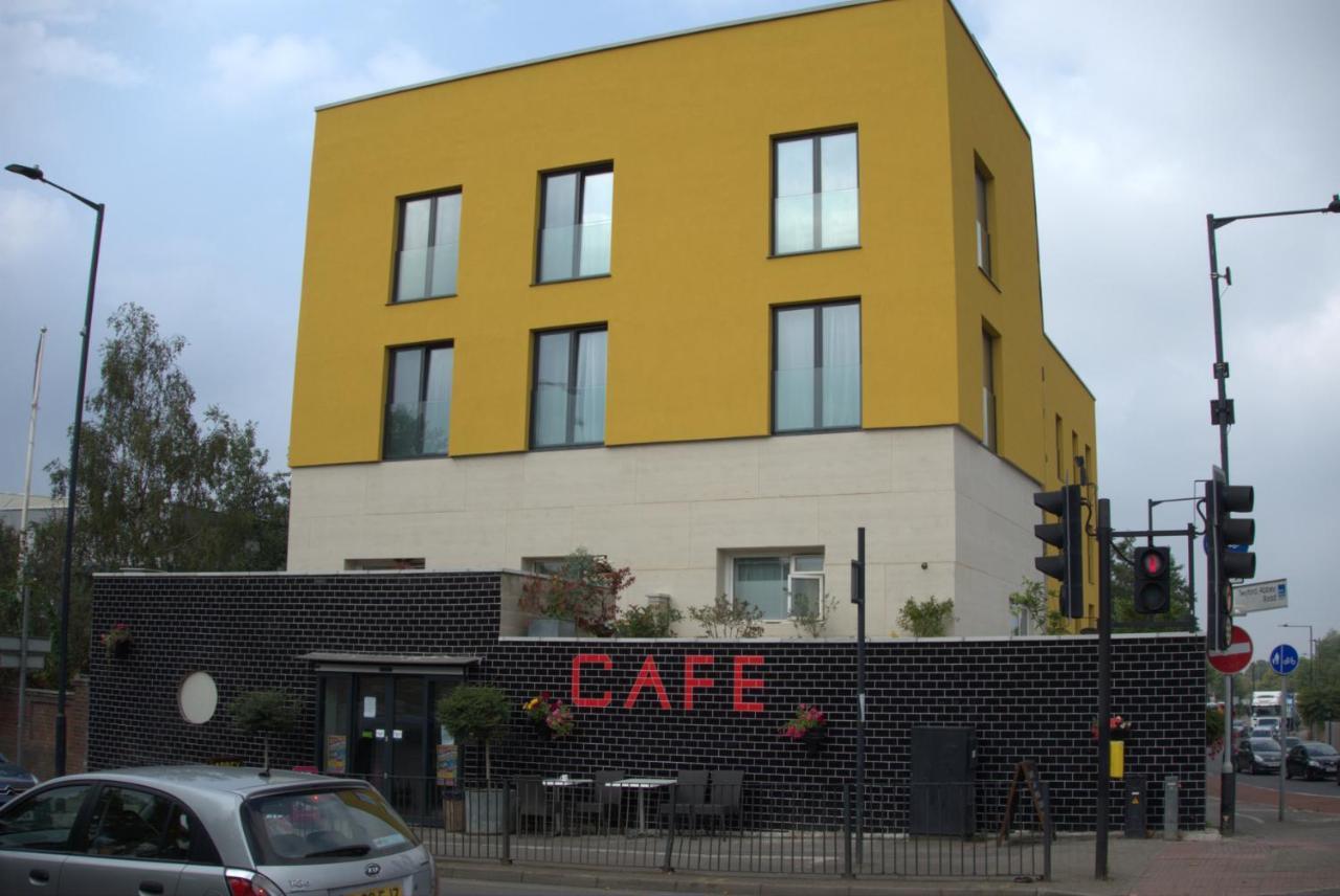 Abbey Point Hotel Wembley Екстер'єр фото