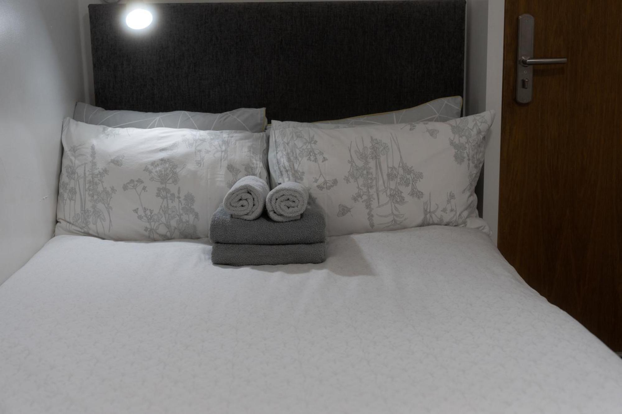 Abbey Point Hotel Wembley Екстер'єр фото