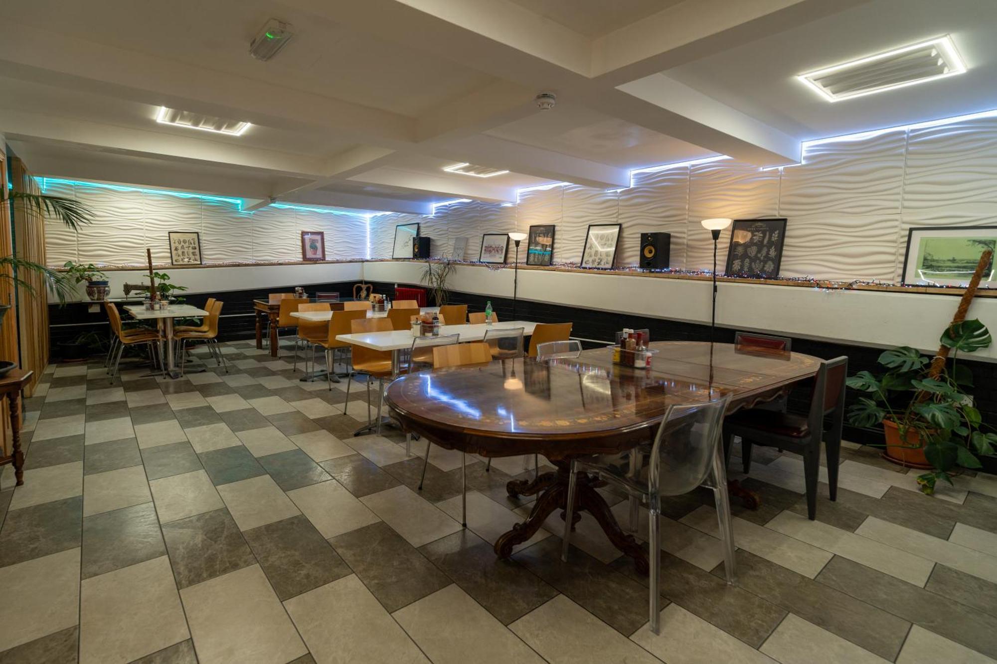 Abbey Point Hotel Wembley Екстер'єр фото