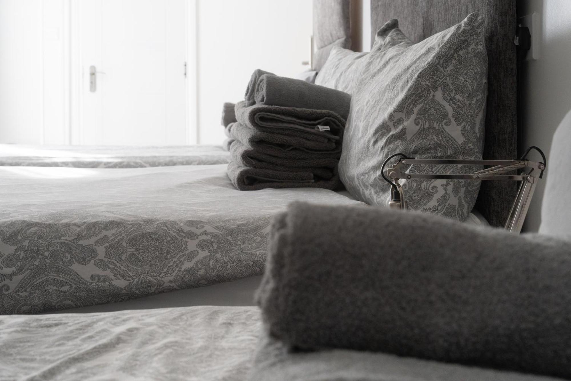 Abbey Point Hotel Wembley Екстер'єр фото