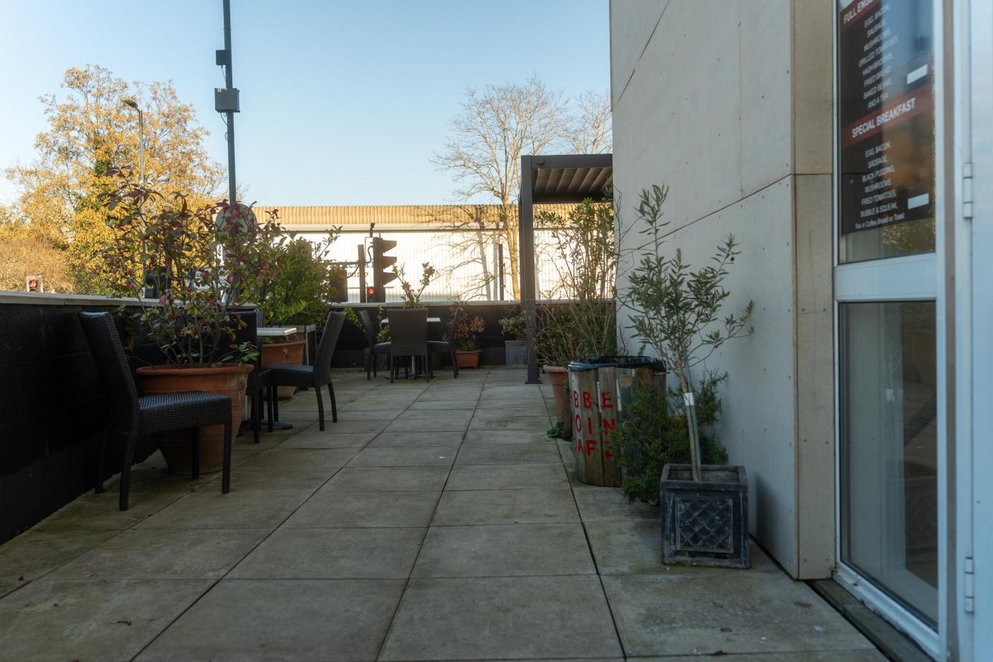Abbey Point Hotel Wembley Екстер'єр фото