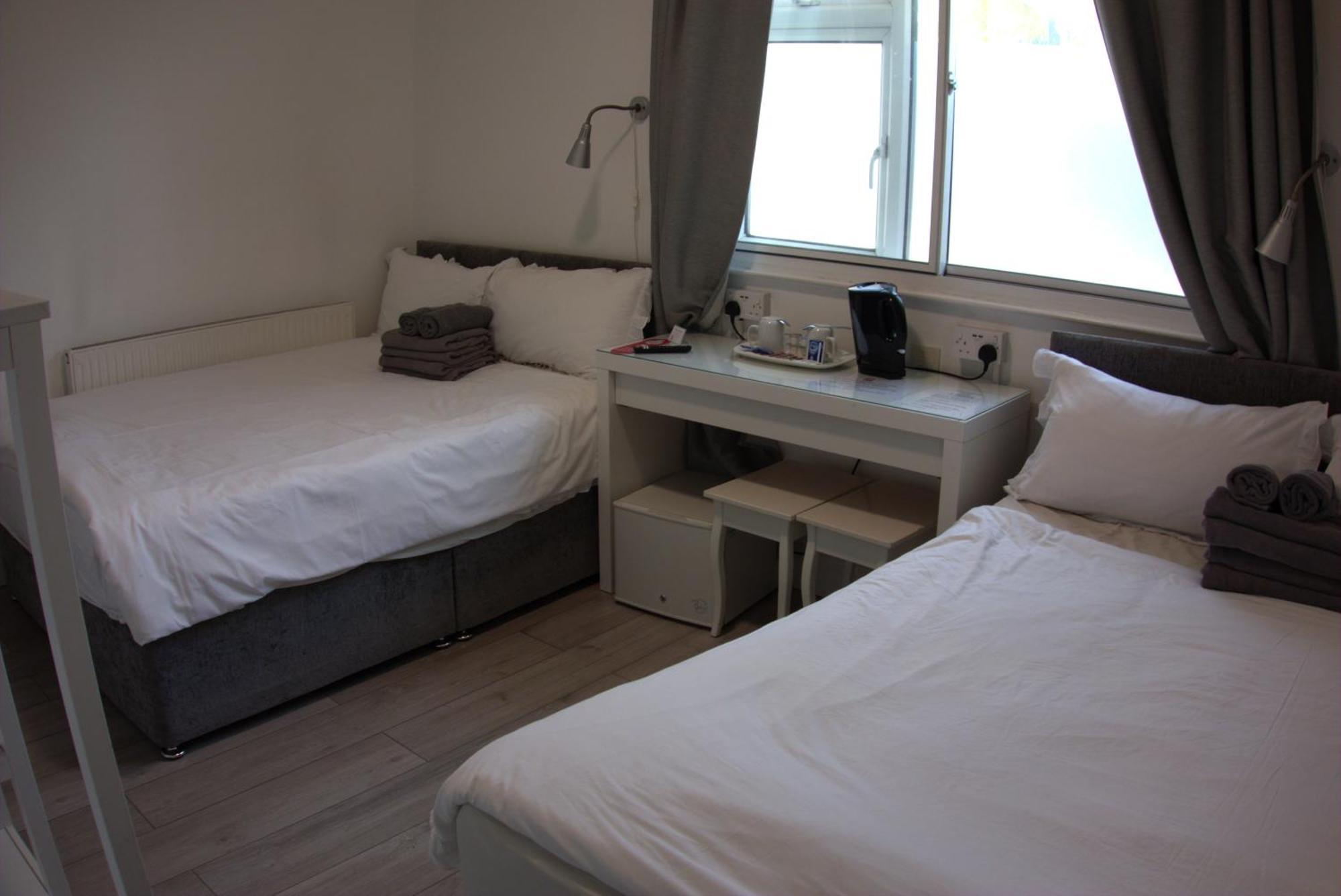 Abbey Point Hotel Wembley Екстер'єр фото